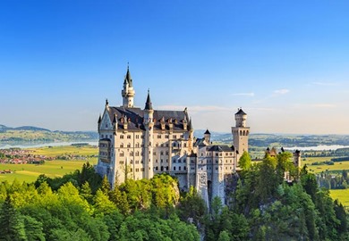 Grand Alpine Explorer Grand Alpine Explorer