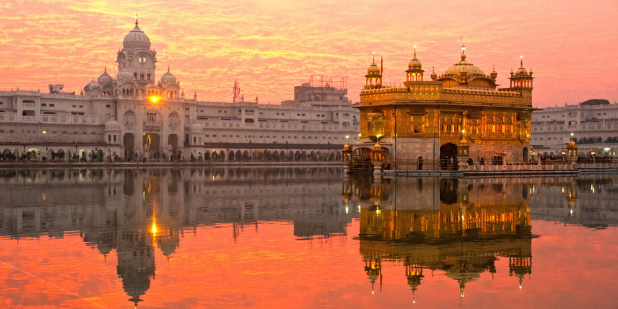 Visiting the Golden Temple of Amritsar