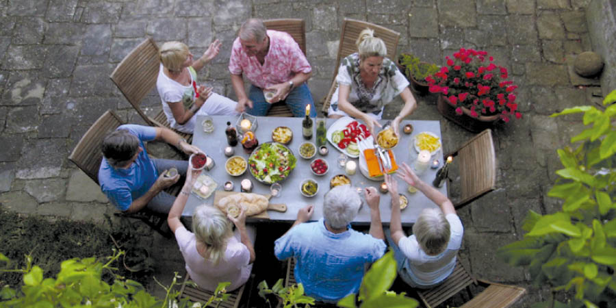 Savouring dinner at a traditional quinta