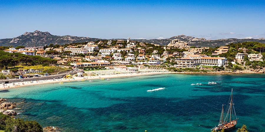 Relaxing in idyllic Baja Sardinia